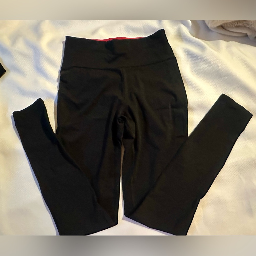 VAARA Millie High Rise Stretch Leggings Size XSmall